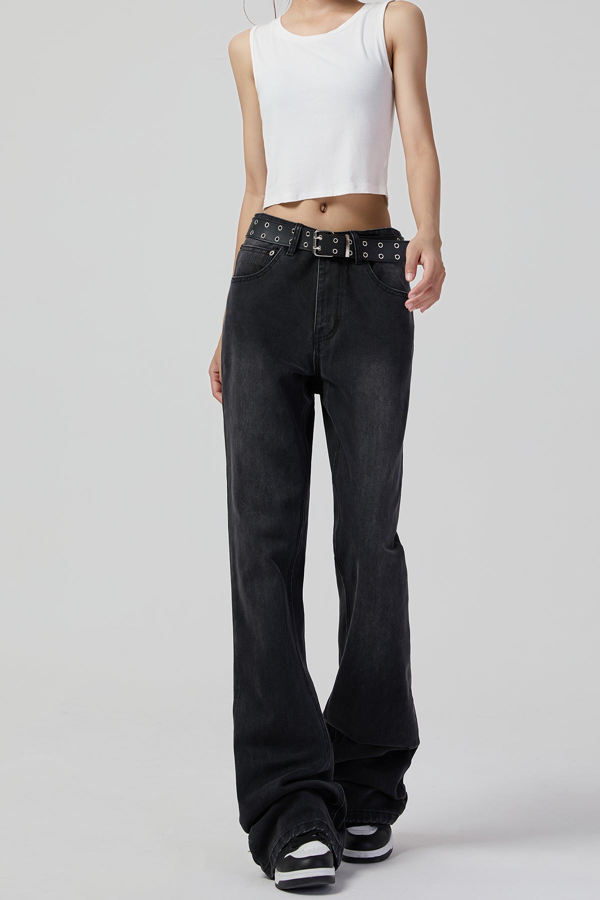 Casual Flared Womens-Wide-Leg-Jeans - Retro-Inspired Design