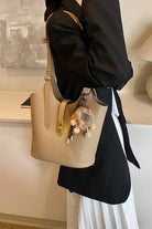 Classic 2-in-1 Scoop Neck Tote in Khaki