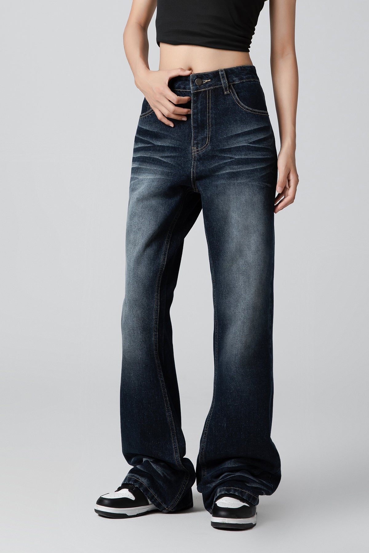 Cool Women’s Denim - Pleated Loose Bootcut Straight-Leg Jeans - S-XL - Macghee
