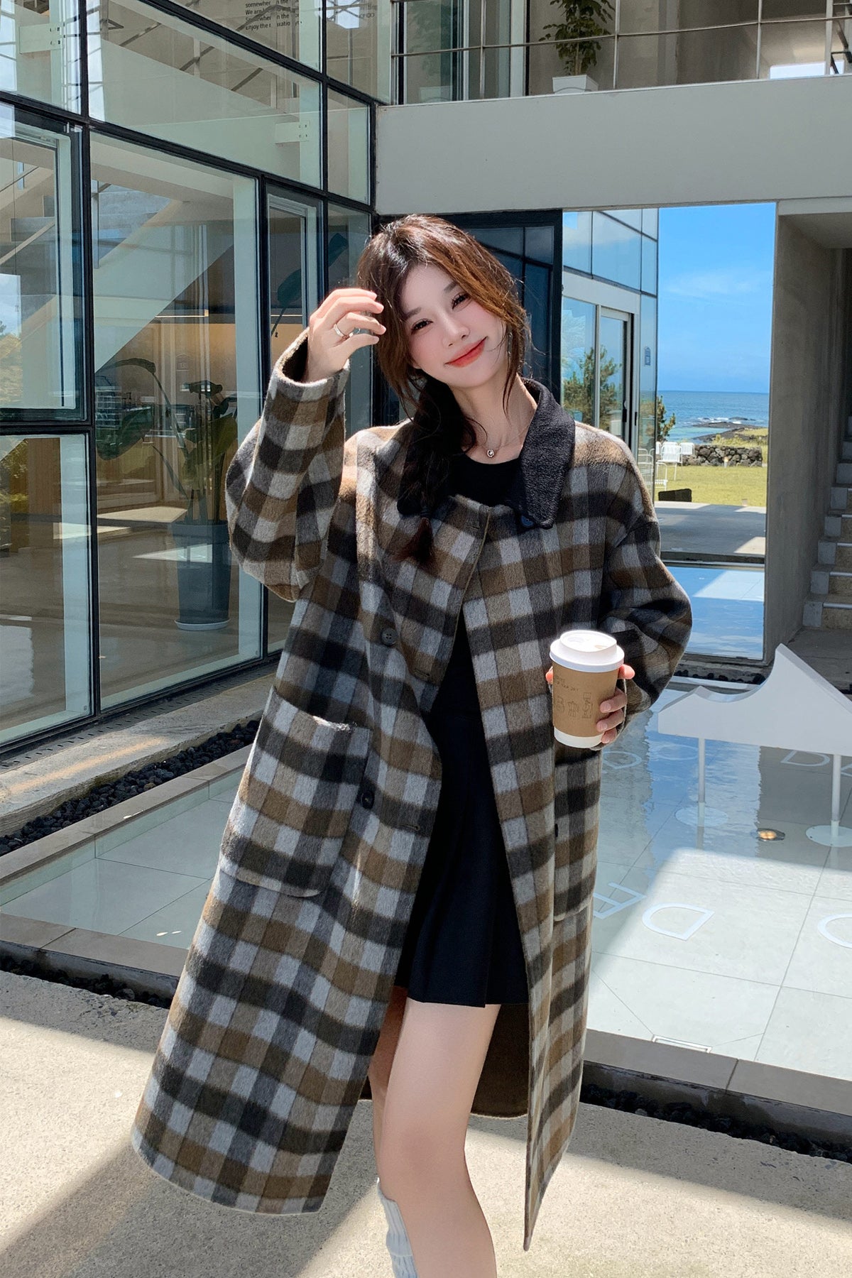 Double Faced Wool Plaid Coat Elegant Woolen Overcoat for Winter Fashion  