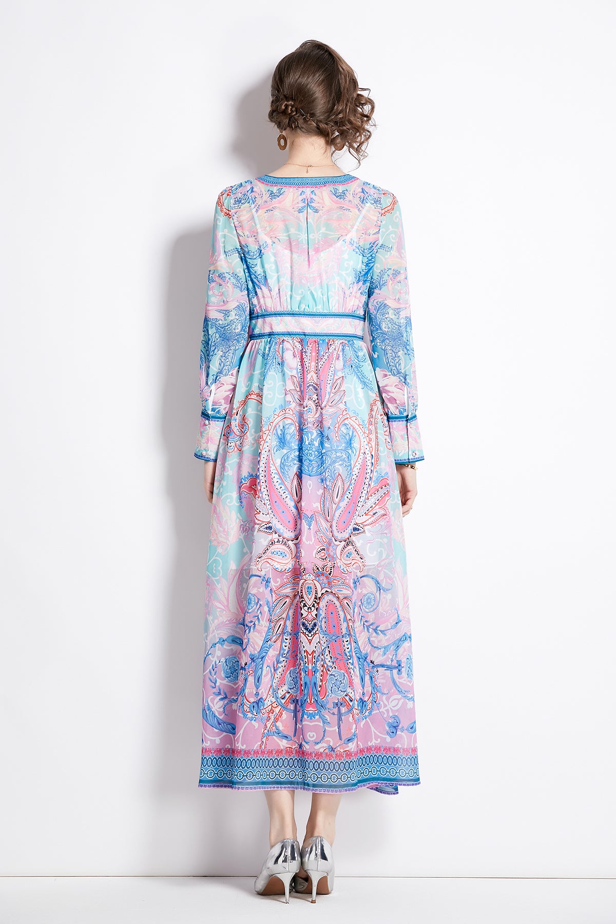Early-spring-holiday-style-V-neck-waist-printed-long-sleeved-dress