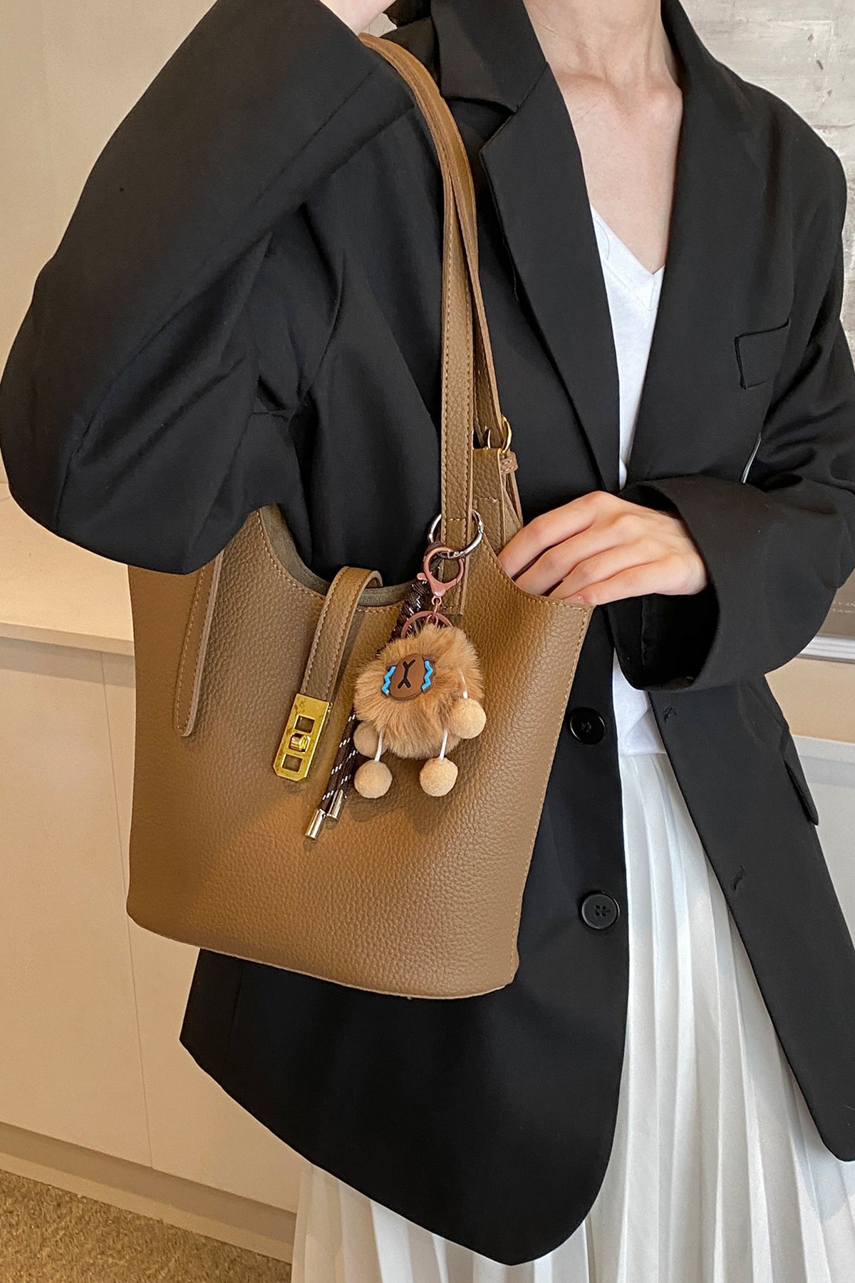 Stylish Brown 2-in-1 Scoop Neck Tote