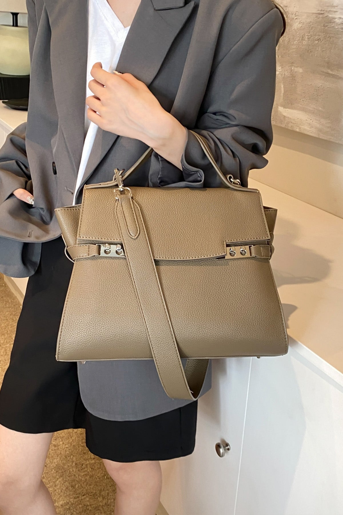 Women Gray Luxury Briefcase by Macghee